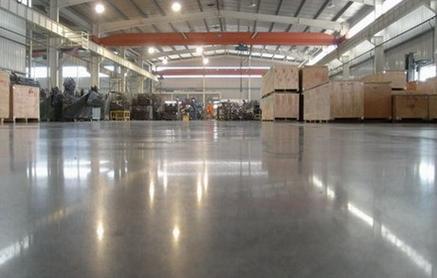 是集建筑材料研发,生产,销售及承接地坪工程,涂装工程为一体的大型